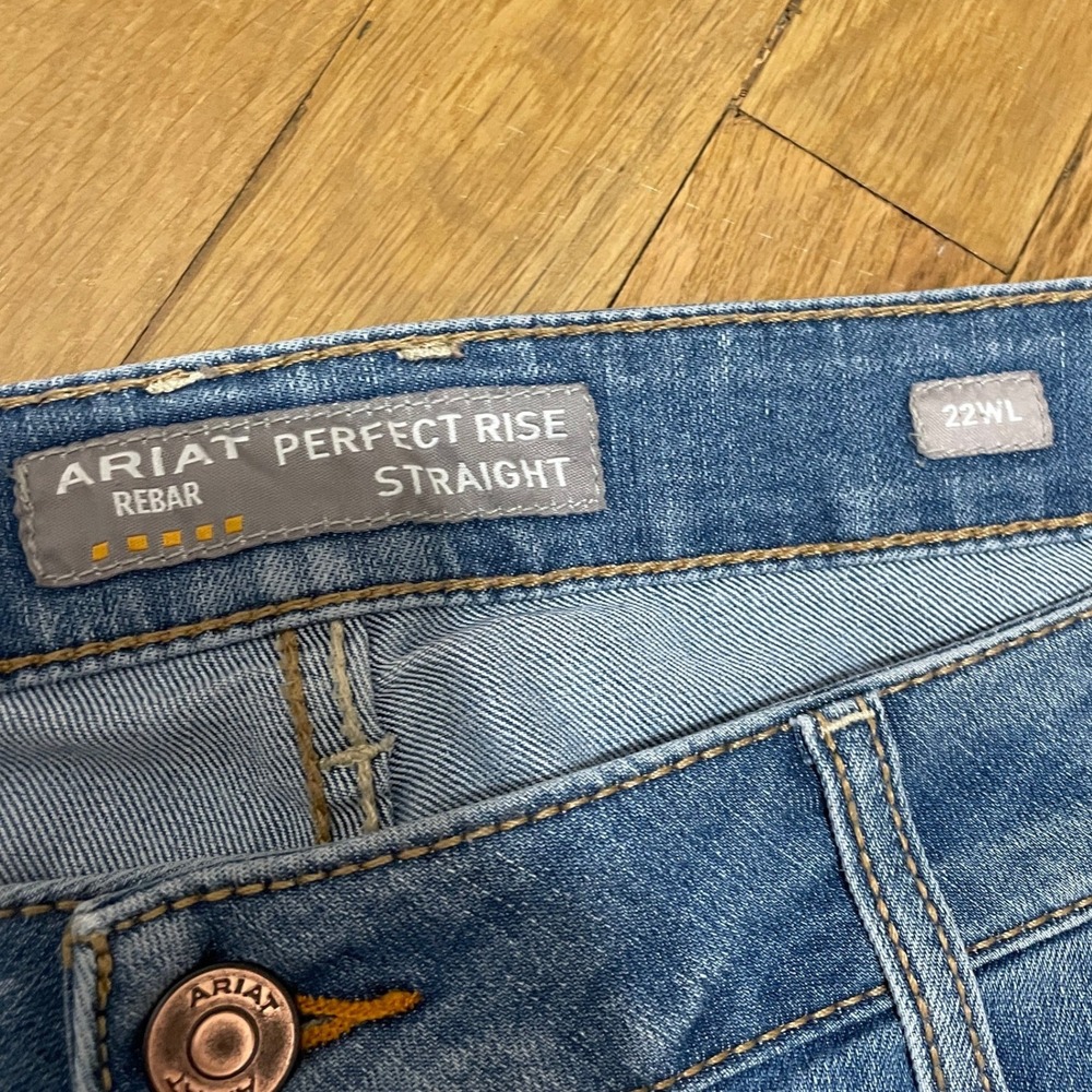Ariat Women's Straight Leg Jeans - Light Blue - Picture 3 of 7